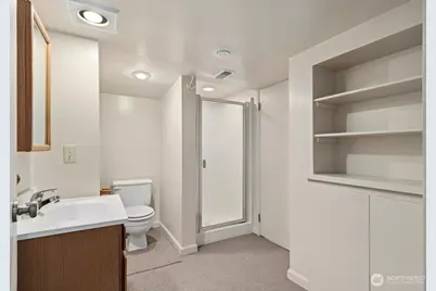 5720 59th Avenue NE, Seattle, WA 98105 - Photo 26