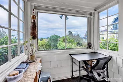 1612 22nd Avenue E, Seattle, WA 98112 - Photo 12