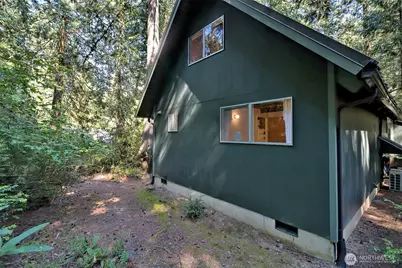 639 E Pitcairn Place, Shelton, WA 98584 - Photo 24