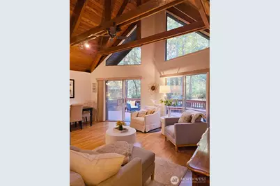 639 E Pitcairn Place, Shelton, WA 98584 - Photo 4