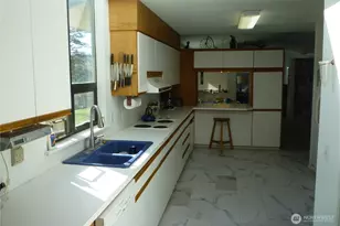 180 Stonehaven Ln, Sequim, WA 98382 - Photo 14