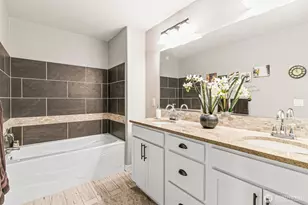 32794 Abrams Ave, Black Diamond, WA 98010 - Photo 18