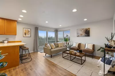 2411 E 13th Street, Bremerton, WA 98310 - Photo 2