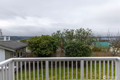 2411 E 13th Street, Bremerton, WA 98310 - Photo 32
