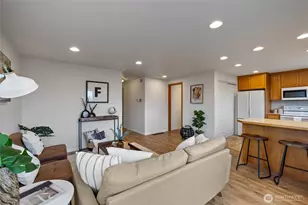 2411 E 13th St, Bremerton, WA 98310 - Photo 4