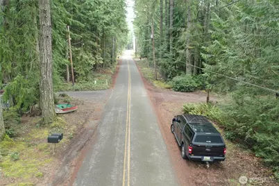 721 E Phillips Lake Loop Road, Shelton, WA 98584 - Photo 4