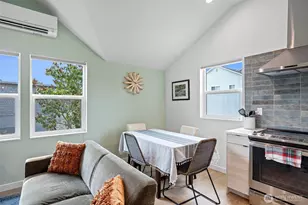 3013 61st Ave SW, Seattle, WA 98116 - Photo 6