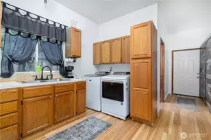 81 N Duckabush Dr E, Hoodsport, WA 98548 - Photo 4