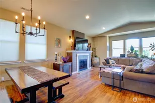 1078 Vail Ln, Burlington, WA 98233 - Photo 18