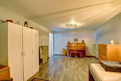 1078 Vail Lane, Burlington, WA 98233 - Photo 10