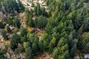 2552 NE 168th St, Lake Forest Park, WA 98155 - Photo 14