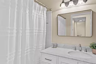 12105 NE 171st Pl, Bothell, WA 98011 - Photo 18