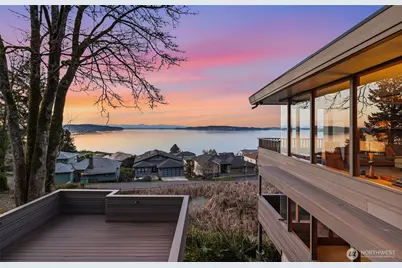 2103 Steilacoom Boulevard, Steilacoom, WA 98388 - Photo 10