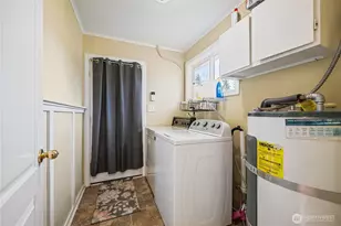 1002 N 10th Ave, Kelso, WA 98626 - Photo 10