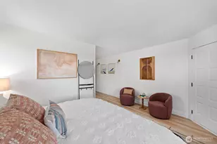 12303 SE 60th St, Bellevue, WA 98006 - Photo 16