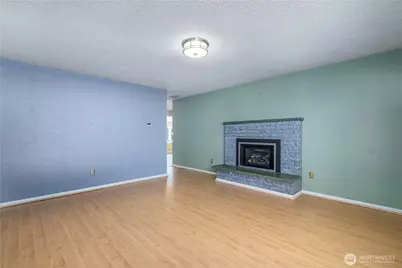 14215 SE 259th Place, Kent, WA 98042 - Photo 8