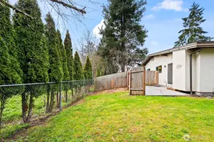 691 Pearl Pl, Bremerton, WA 98310 - Photo 28