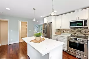 8180 NE West Port Madison Rd, Bainbridge Island, WA 98110 - Photo 12