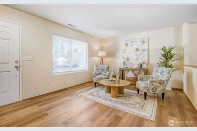 825 SW 361st Street, Federal Way, WA 98023 - Photo 4