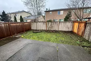 24018 SE 281st Pl, Maple Valley, WA 98038 - Photo 2