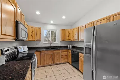 11411 199th Avenue E, Bonney Lake, WA 98391 - Photo 8