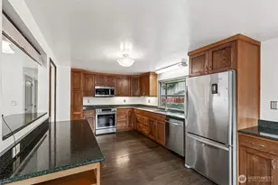 22628 16th Ave S, Des Moines, WA 98198 - Photo 6