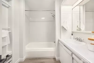 11136 108th Avenue NE, Kirkland, WA 98033 - Photo 18