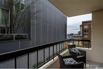 2201 3rd Avenue #804, Seattle, WA 98121 - Photo 14