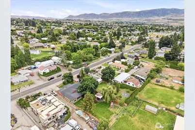 348 N Kentucky Avenue, East Wenatchee, WA 98802 - Photo 8