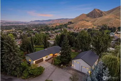 504 Day Road, Wenatchee, WA 98801 - Photo 1