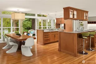 10617 SE 18th St, Bellevue, WA 98004 - Photo 14