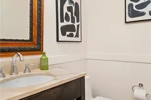 10617 SE 18th St, Bellevue, WA 98004 - Photo 10