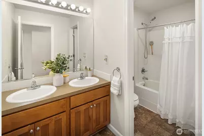 1485 24th Avenue NE, Issaquah, WA 98029 - Photo 30