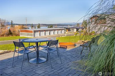 3910 Isle Way, Anacortes, WA 98211 - Photo 6
