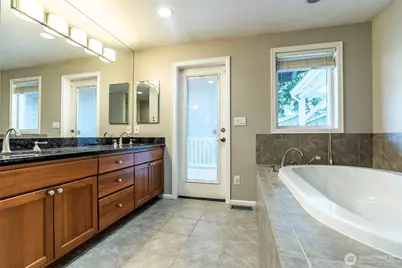 6832 122nd Avenue NE, Kirkland, WA 98033 - Photo 14