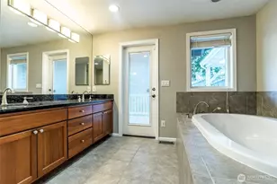 6832 122nd Ave NE, Kirkland, WA 98033 - Photo 14