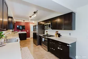 1820 Rustic Ln, Bremerton, WA 98310 - Photo 8