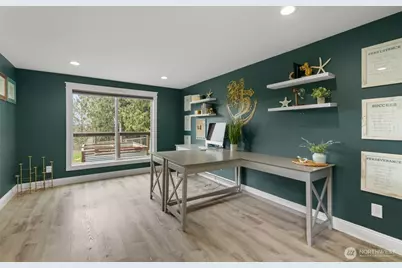 9916 NW Dishman Road, Bremerton, WA 98312 - Photo 30