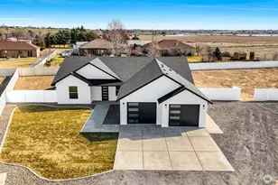 3037 Blackbird Pl NE, Moses Lake, WA 98837 - Photo 2