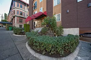 403 E Thomas St, Seattle, WA 98102 - Photo 6