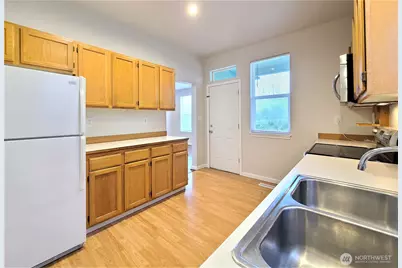 3418 Wetmore Avenue, Everett, WA 98201 - Photo 4