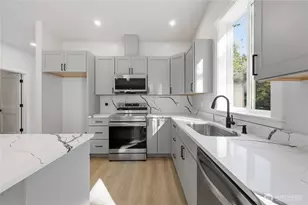 4511 Trl Crst Dr, Port Townsend, WA 98368 - Photo 12