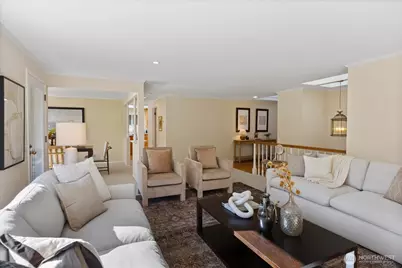 612 Elm Place, Edmonds, WA 98020 - Photo 4