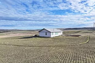 15 Levin Ln, Goldendale, WA 98620 - Photo 2