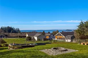 704 Flintstone Dr, Camano Island, WA 98282 - Photo 34