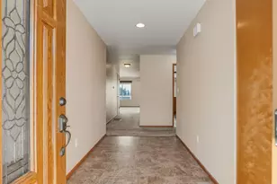 704 Flintstone Dr, Camano Island, WA 98282 - Photo 4