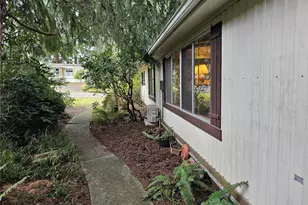 2419 Jahn Ave NW, Gig Harbor, WA 98335 - Photo 14