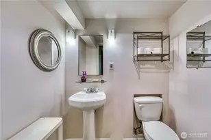 751 S 39th St, Tacoma, WA 98418 - Photo 18