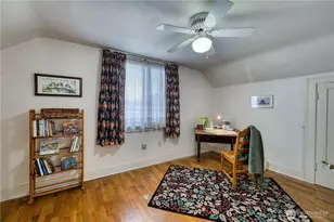 751 S 39th St, Tacoma, WA 98418 - Photo 12