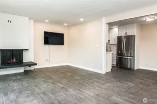 2500 81st Ave SE, Mercer Island, WA 98040 - Photo 4